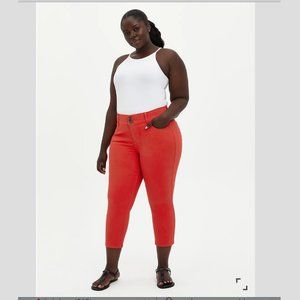 Torrid Soft Red Super Soft Crop Jegging Size 28